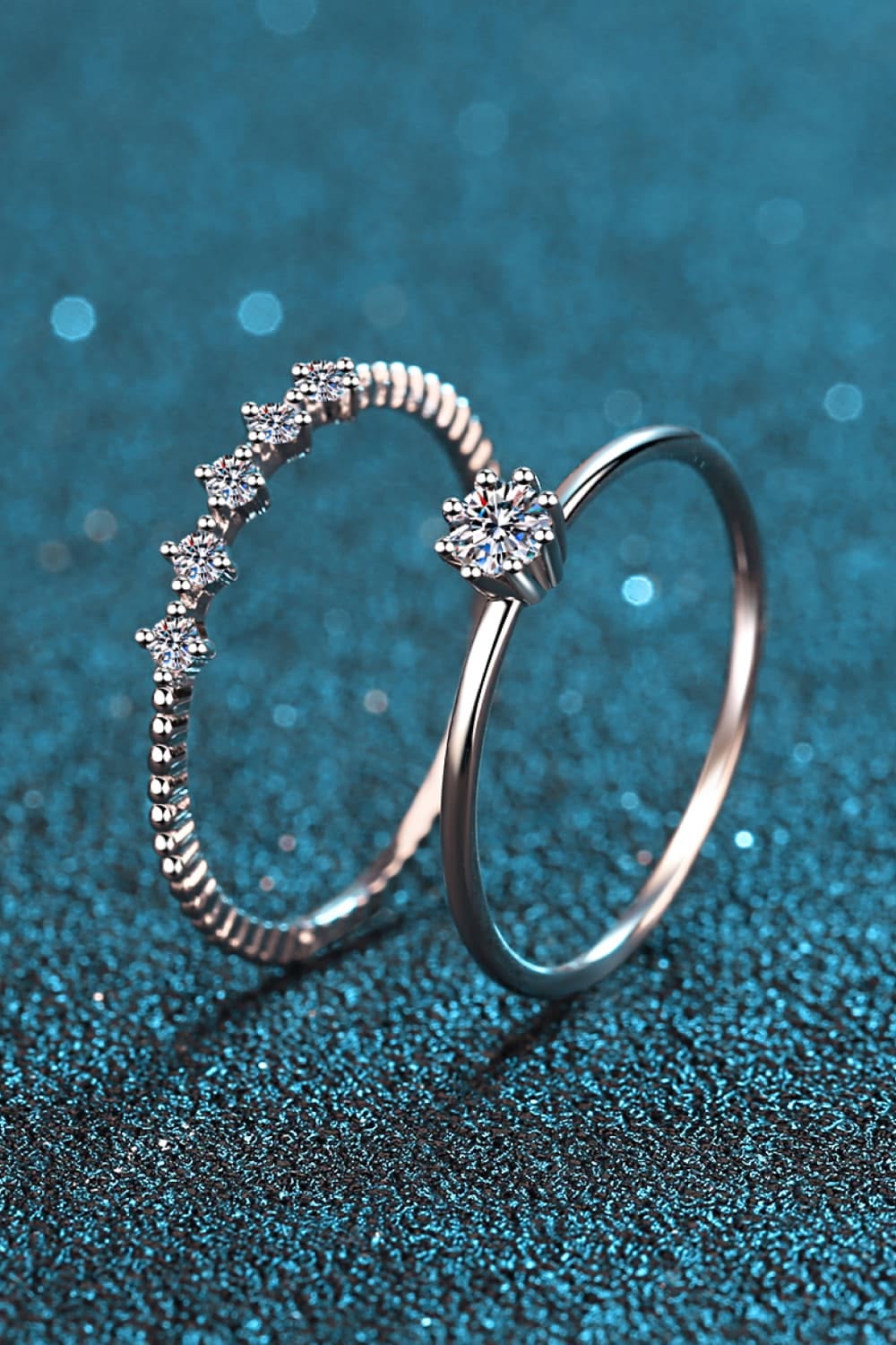 WOMENS RING