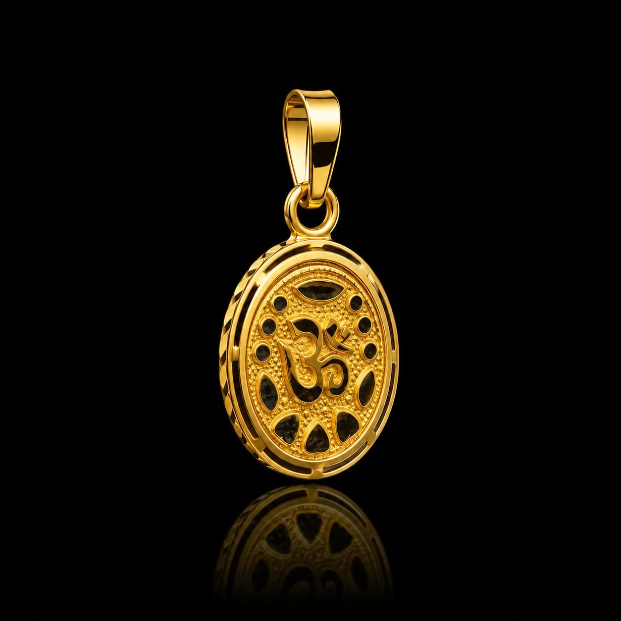 LOCKET 22K