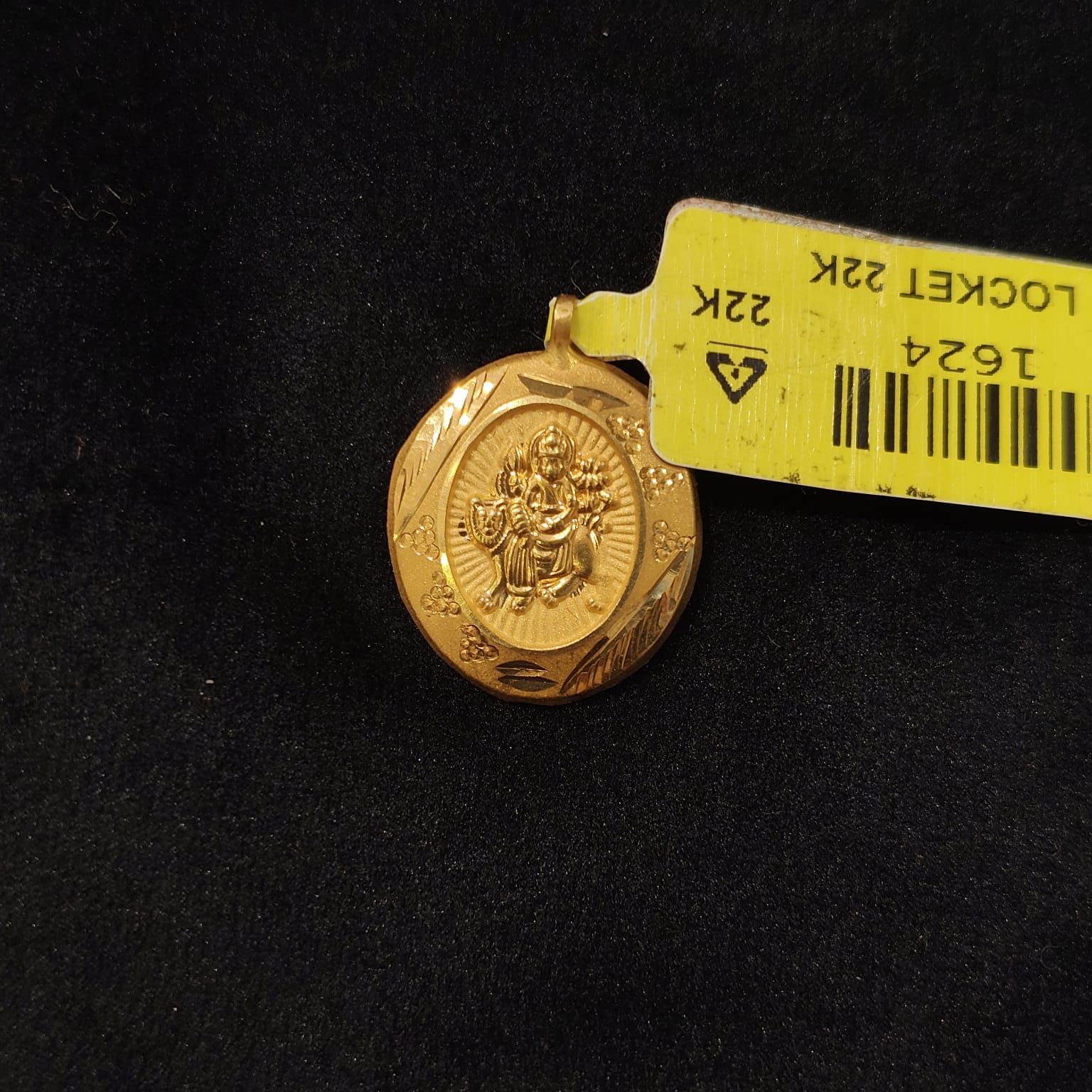 LOCKET 22K