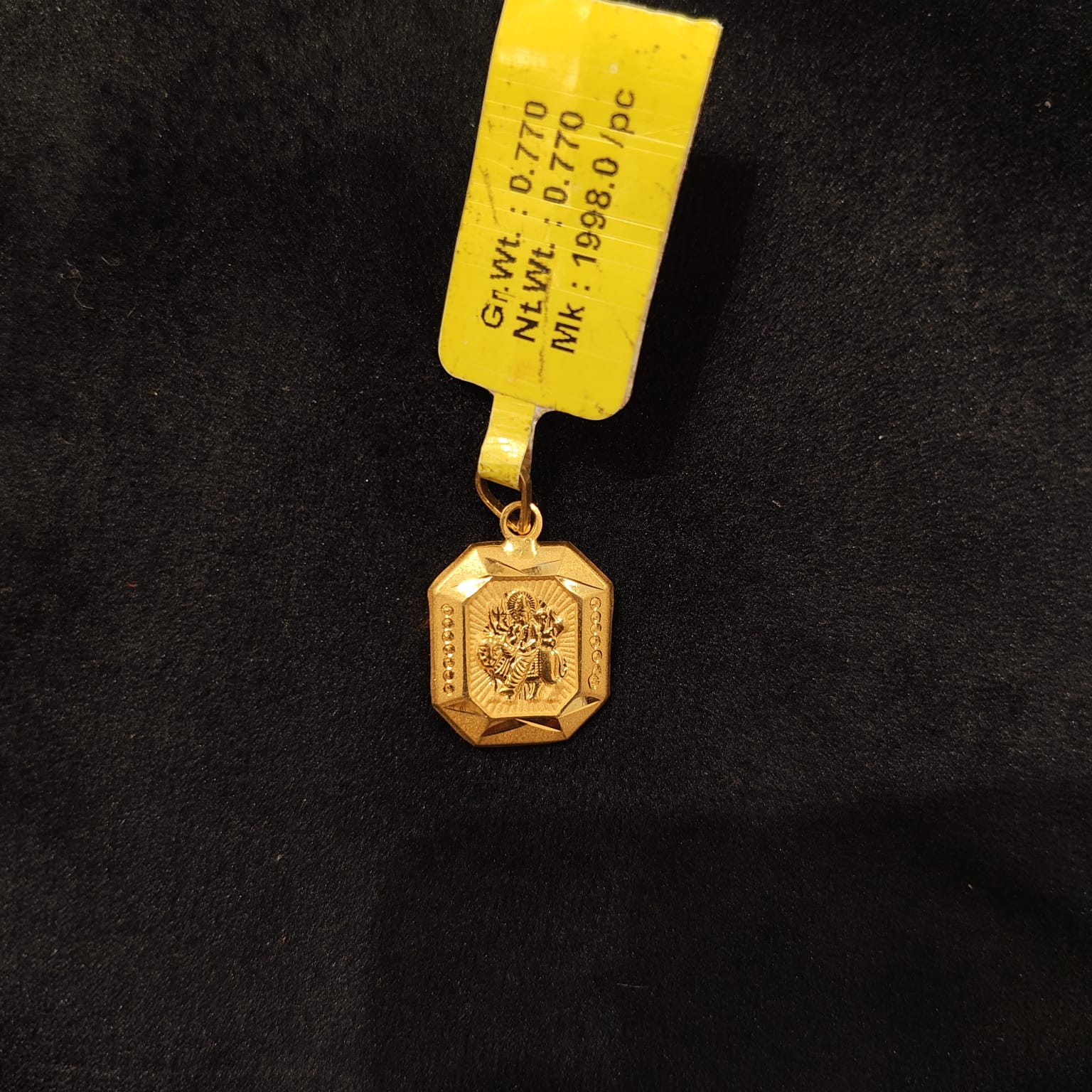 LOCKET 22K