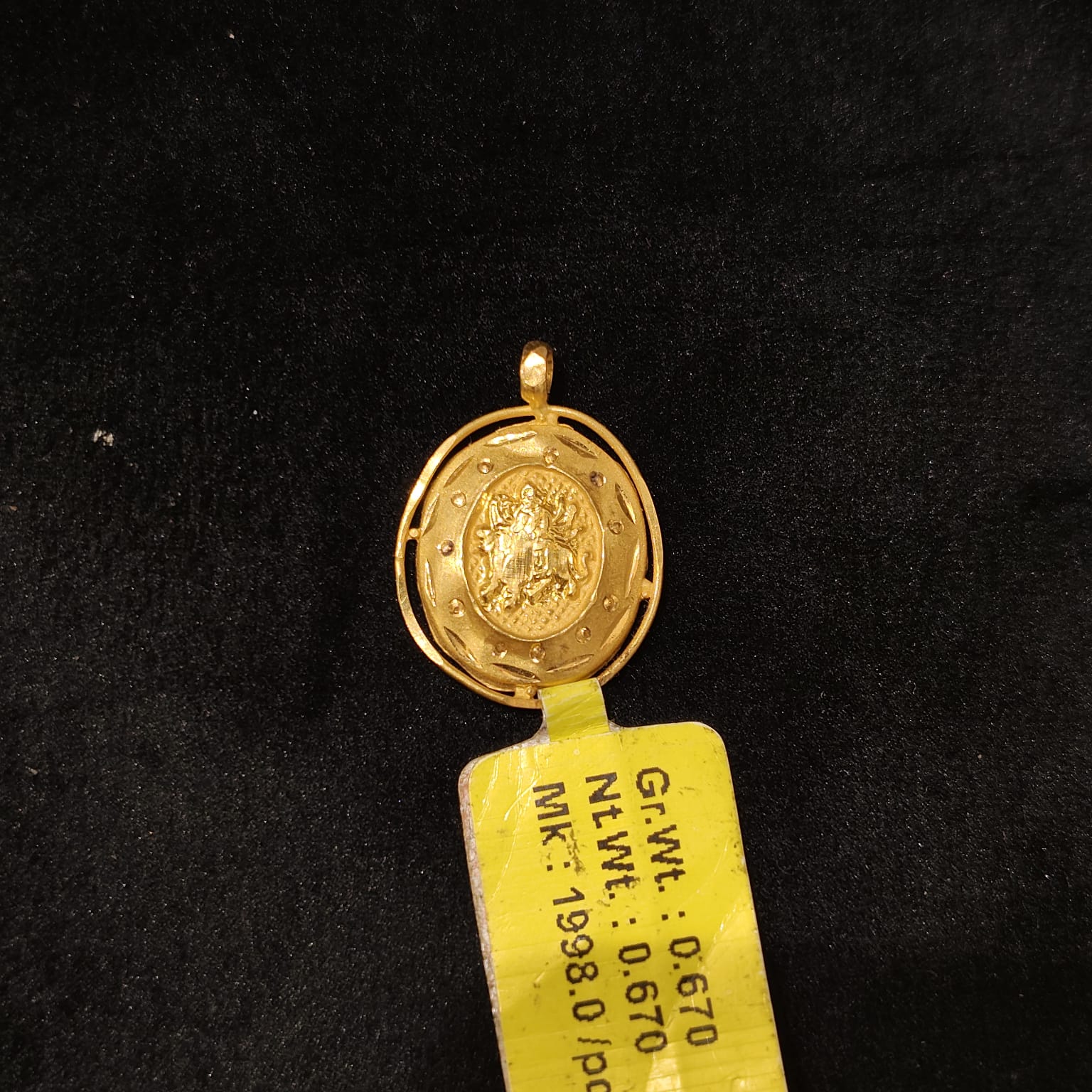 LOCKET 22K