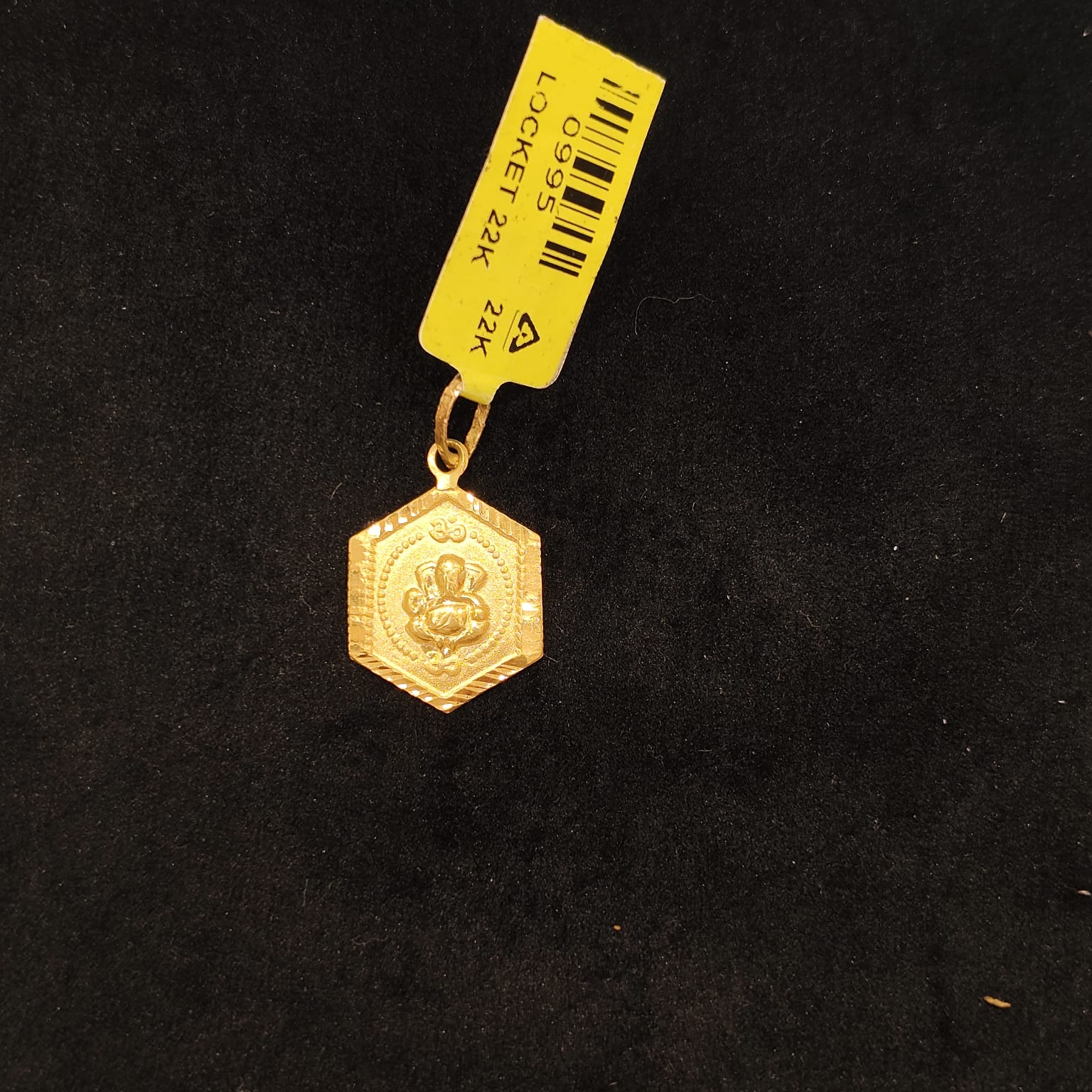 LOCKET 22K