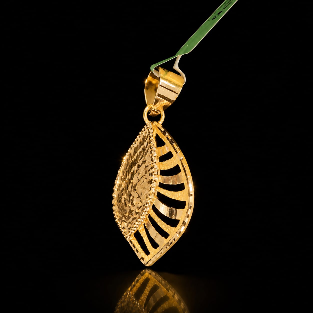 FANCY LOCKET 18K
