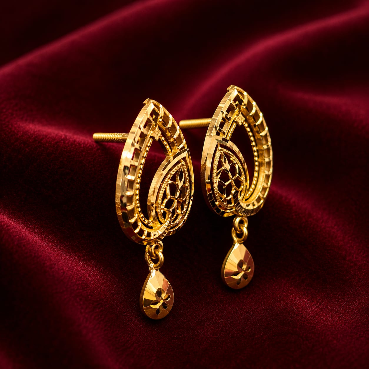 EARING 18K