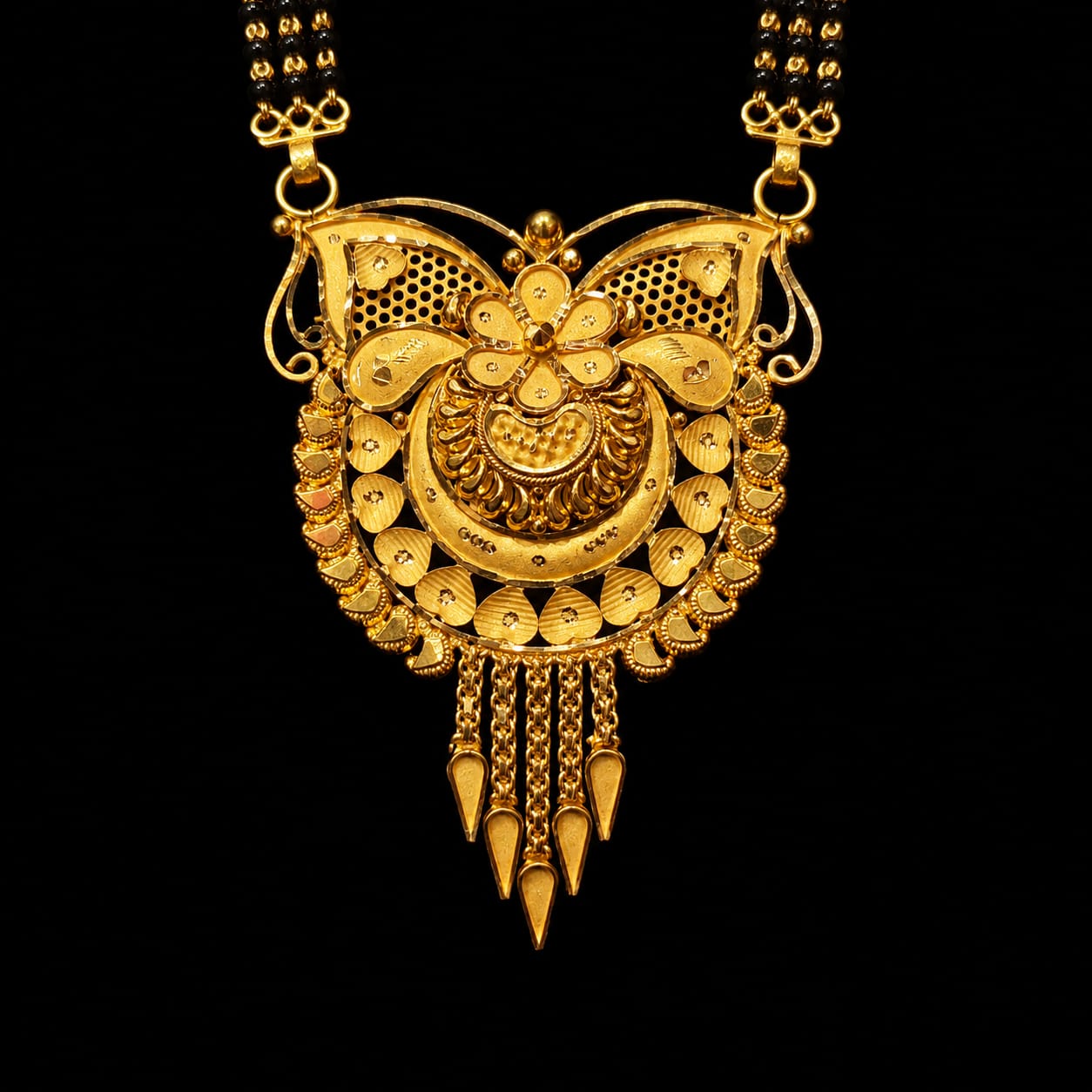 MANGLASUTRA LOCKET 18K