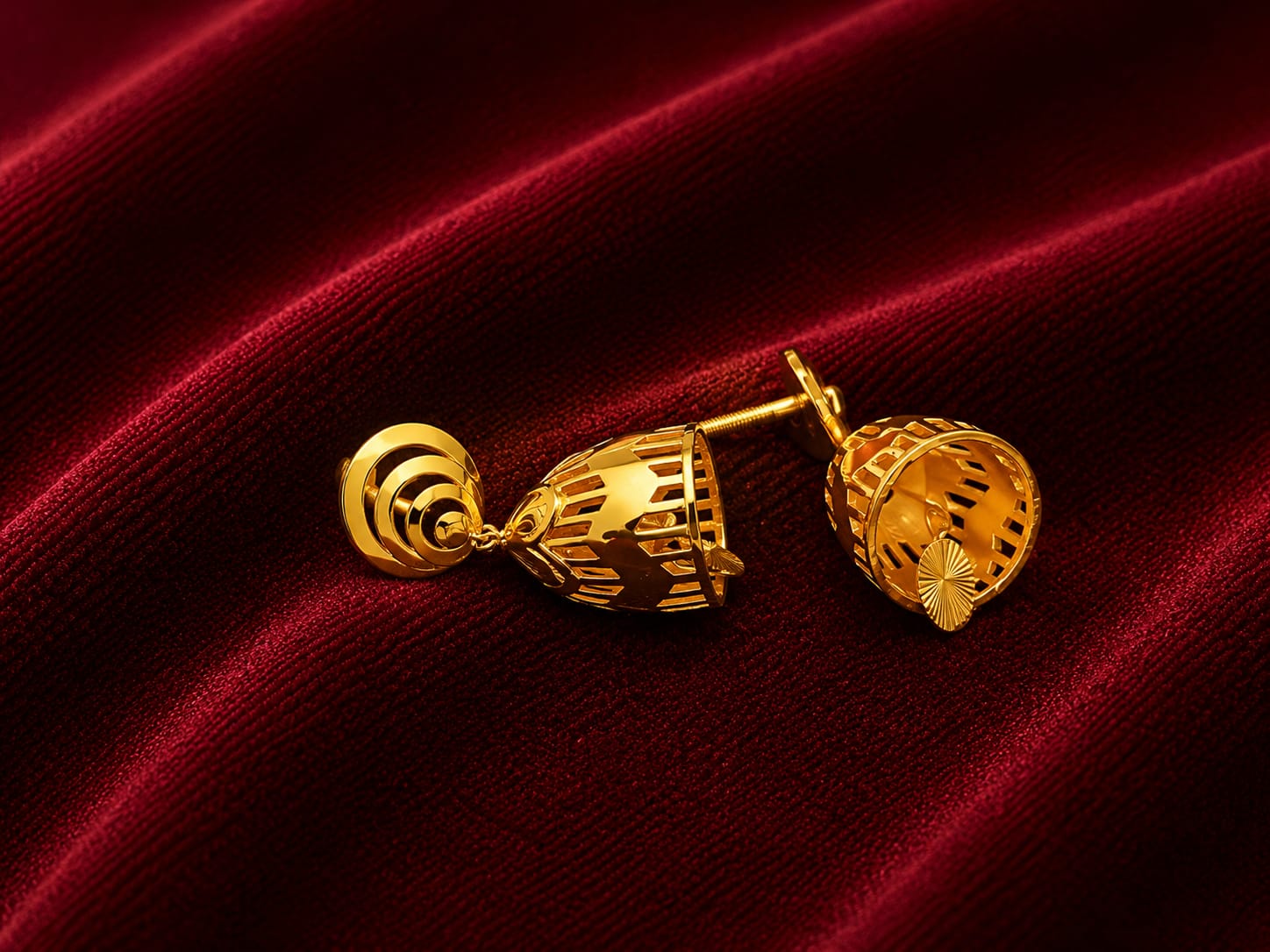 EARING 18K